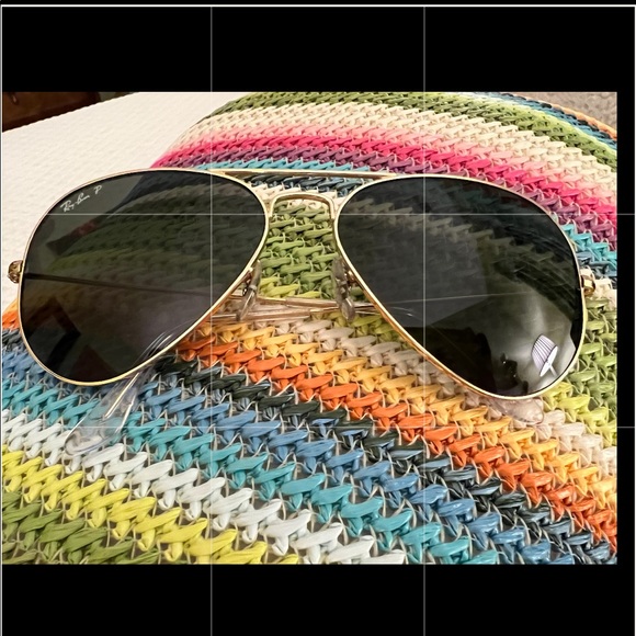Ray-Ban Accessories - Ray Ban Aviator Polarized Sunglasses (Standard Size / Green Lenses)